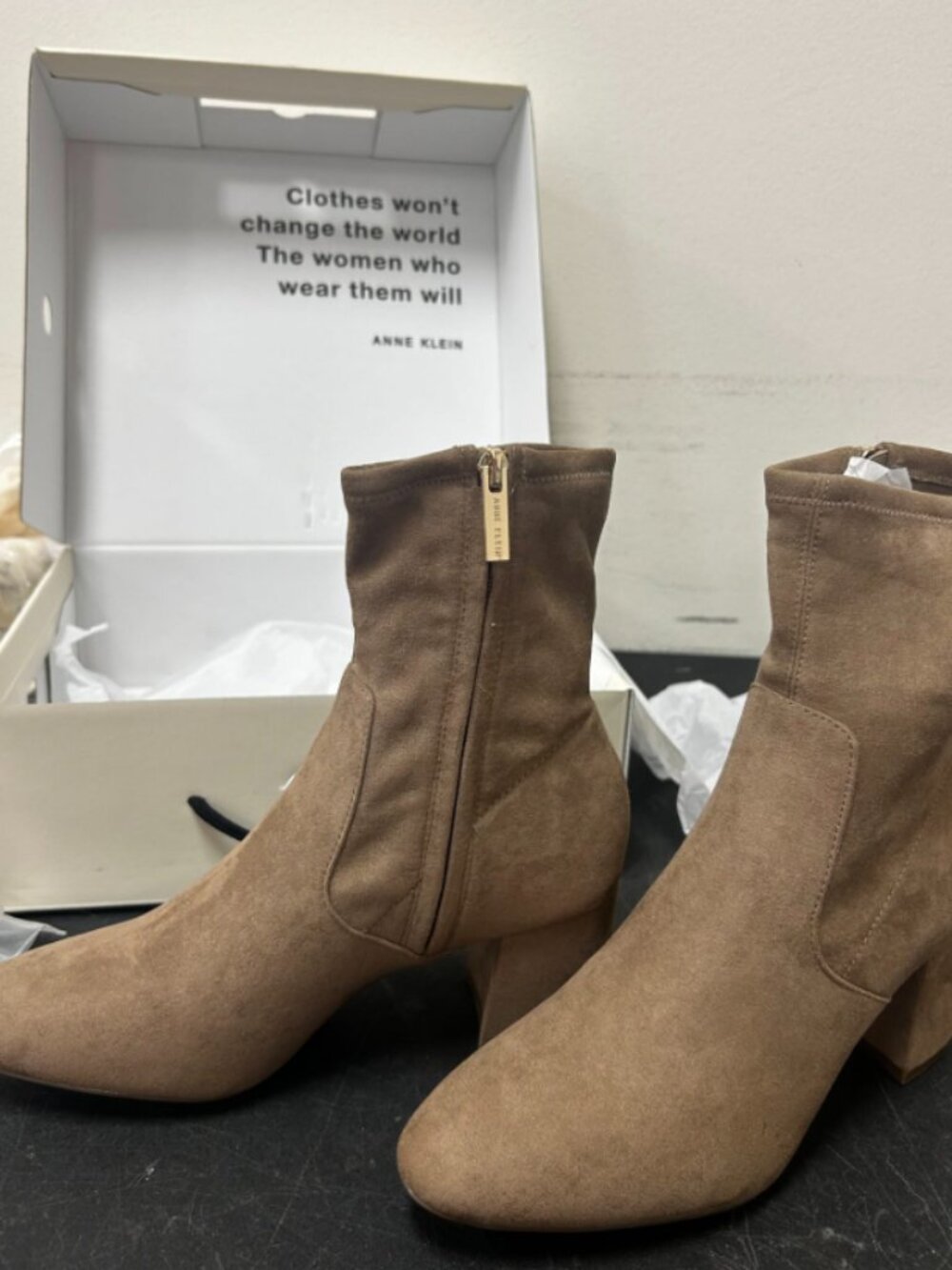 NIB Anne Klein City Suede Ankle Boot Tan - Size 9